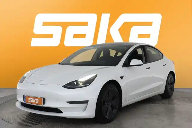 Valkoinen Sedan, Tesla Model 3 – VAR-53623