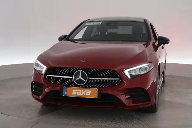 Punainen Sedan, Mercedes-Benz A – VAR-53928