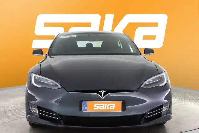 Harmaa Sedan, Tesla Model S – VAR-54099