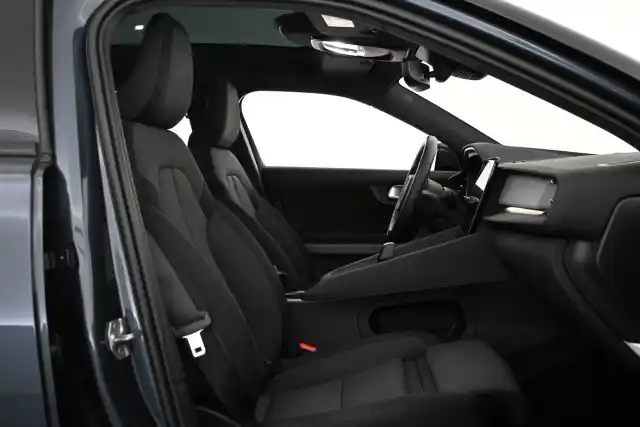 Sininen Sedan, Polestar 2 – VAR-54231
