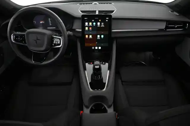 Sininen Sedan, Polestar 2 – VAR-54231