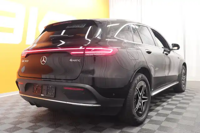 Musta Maastoauto, Mercedes-Benz EQC – VAR-54438