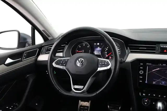 Harmaa Farmari, Volkswagen Passat – VAR-54596