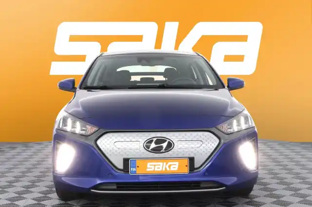 Sininen Sedan, Hyundai IONIQ electric – VAR-54704