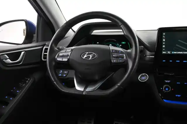 Sininen Sedan, Hyundai IONIQ electric – VAR-54704