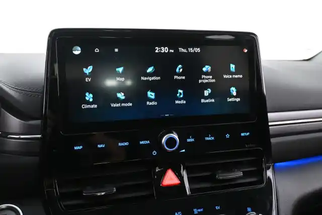 Sininen Sedan, Hyundai IONIQ electric – VAR-54704