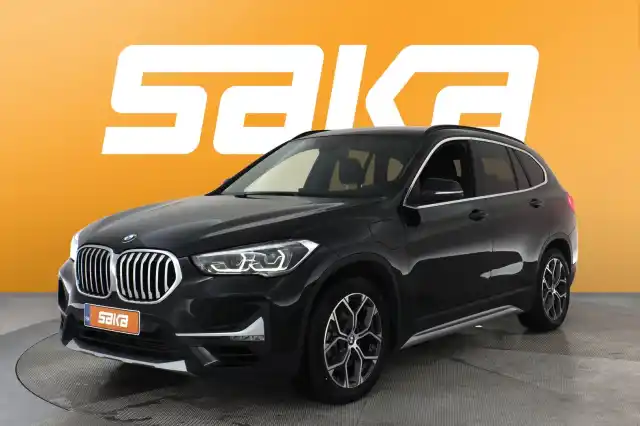 Musta Maastoauto, BMW X1 – VAR-54824