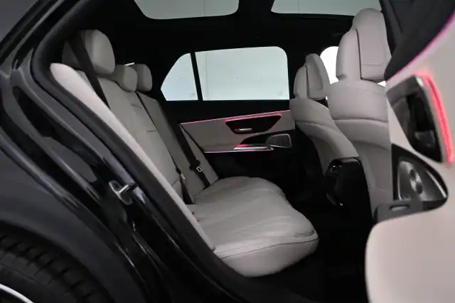 Musta Farmari, Mercedes-Benz E – VAR-54943