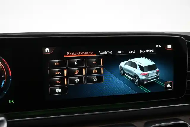 Musta Maastoauto, Mercedes-Benz GLE – VAR-55010