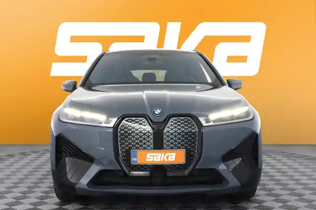 Harmaa Maastoauto, BMW iX – VAR-55245