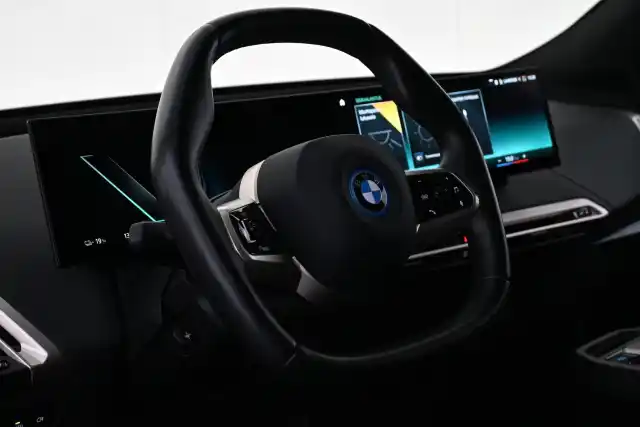 Harmaa Maastoauto, BMW iX – VAR-55245
