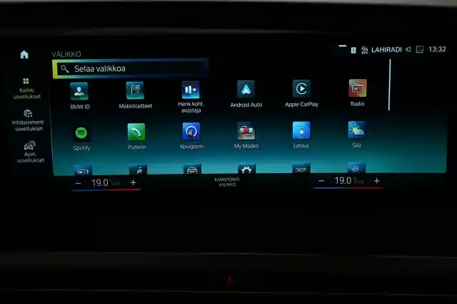 Harmaa Maastoauto, BMW iX – VAR-55245