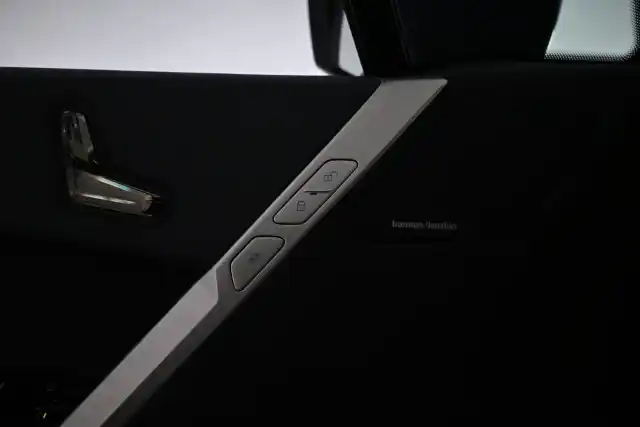 Harmaa Maastoauto, BMW iX – VAR-55245