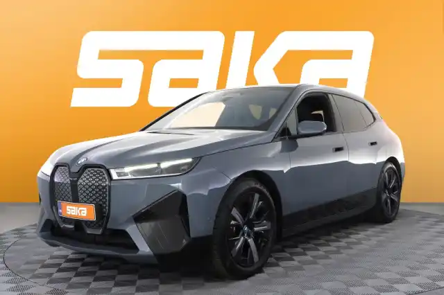 Harmaa Maastoauto, BMW iX – VAR-55245