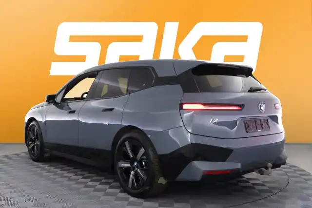 Harmaa Maastoauto, BMW iX – VAR-55245
