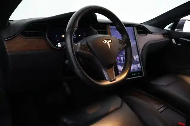 Harmaa Sedan, Tesla Model S – VAR-55908