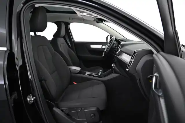  Maastoauto, Volvo XC40 – VAR-55952