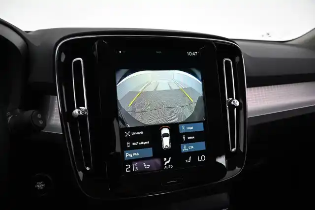  Maastoauto, Volvo XC40 – VAR-55952
