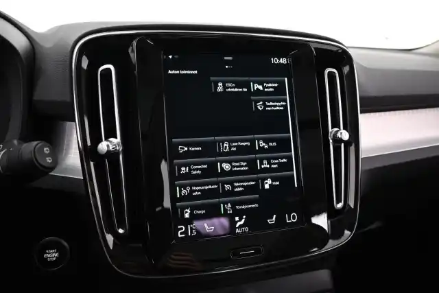  Maastoauto, Volvo XC40 – VAR-55952