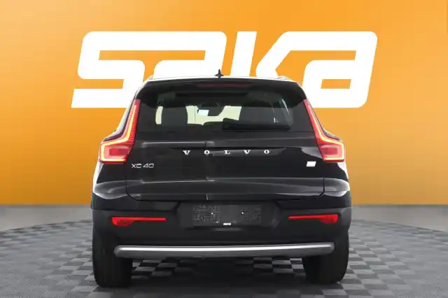  Maastoauto, Volvo XC40 – VAR-55952