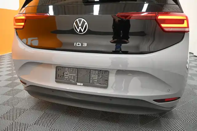 Harmaa Viistoperä, Volkswagen ID.3 – VAR-56003