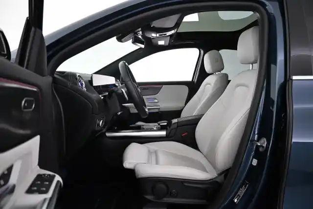 Musta Maastoauto, BMW iX3 – VAR-56663