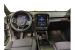 Vihreä Maastoauto, Volvo XC40 – VAR-56736, kuva 3