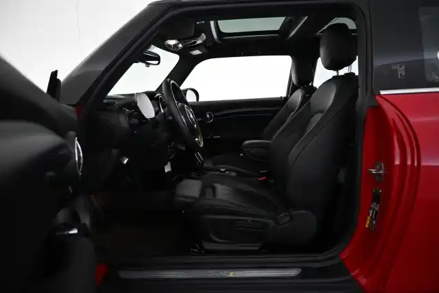 Punainen Viistoperä, MINI COOPER – VAR-56787