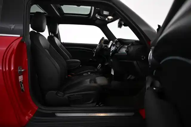 Punainen Viistoperä, MINI COOPER – VAR-56787