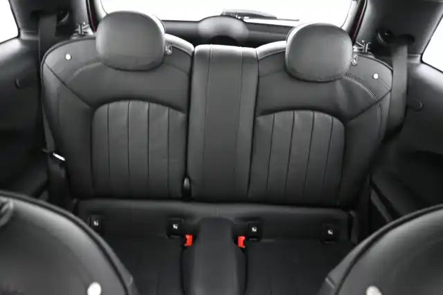 Punainen Viistoperä, MINI COOPER – VAR-56787