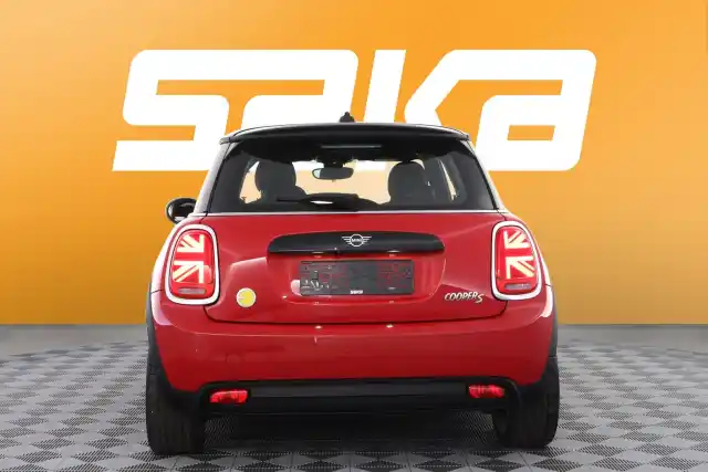 Punainen Viistoperä, MINI COOPER – VAR-56787