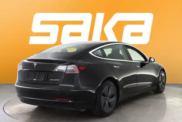 Musta Sedan, Tesla Model 3 – VAR-57001