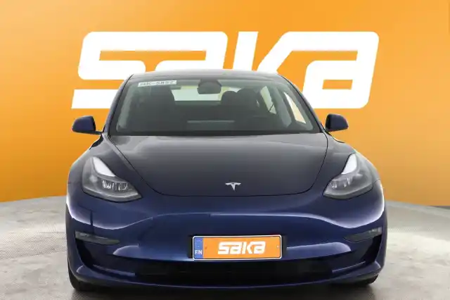 Sininen Viistoperä, Tesla Model 3 – VAR-57527