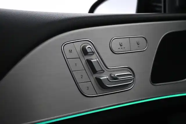 Musta Maastoauto, Mercedes-Benz GLE – VAR-57563
