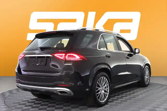 Musta Maastoauto, Mercedes-Benz GLE – VAR-57563