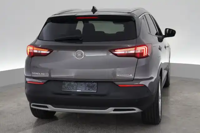 Harmaa Maastoauto, Opel Grandland X – VAR-57624