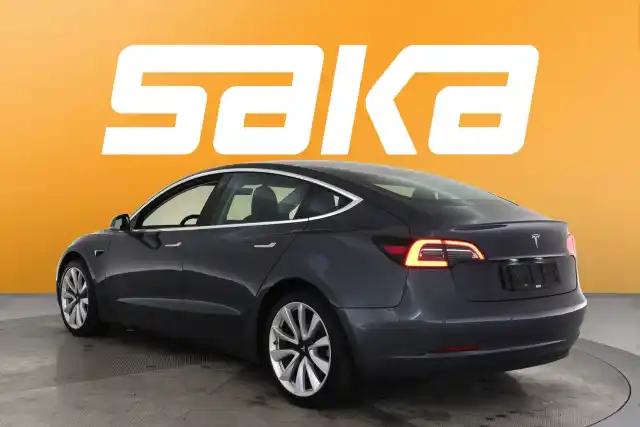 Harmaa Sedan, Tesla Model 3 – VAR-57925