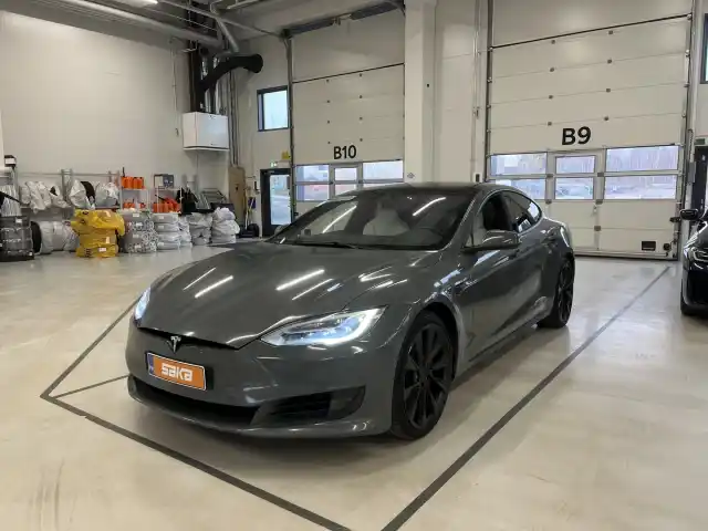 Harmaa Viistoperä, Tesla Model S – VAR-57930