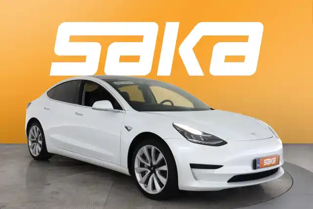 Valkoinen Sedan, Tesla Model 3 – VAR-58065