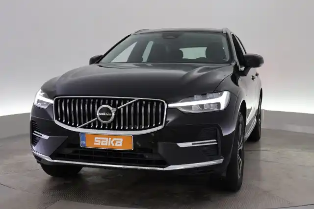 Musta Maastoauto, Volvo XC60 – VAR-59713