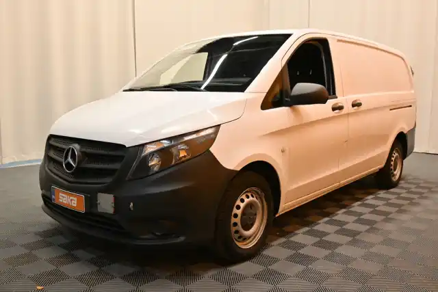 Valkoinen Pakettiauto, Mercedes-Benz Vito – VAR-59871