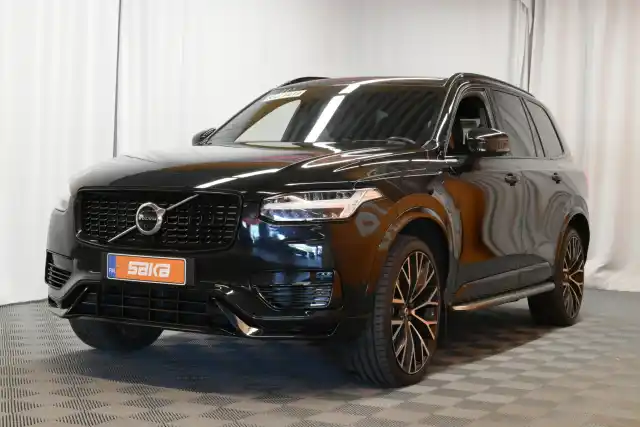 Musta Maastoauto, Volvo XC90 – VAR-59968