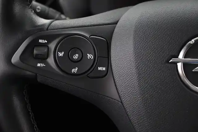 Punainen Viistoperä, Opel Corsa-e – VAR-60054