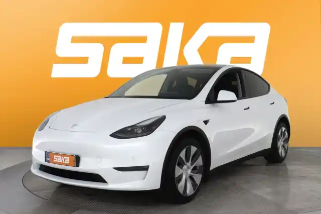 Valkoinen Viistoperä, Tesla Model Y – VAR-60895