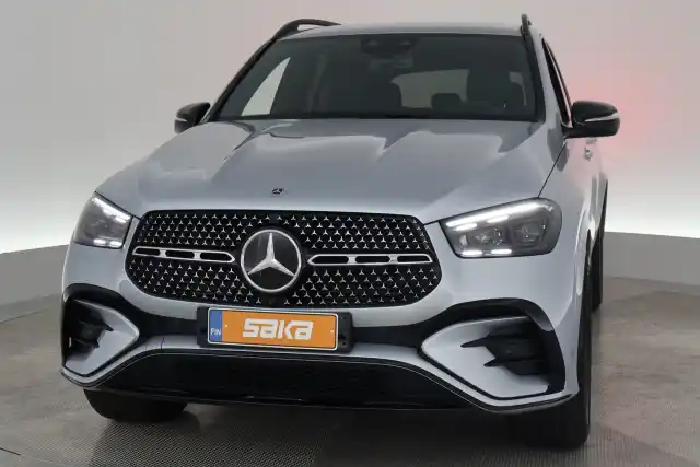 Harmaa Maastoauto, Mercedes-Benz GLE – VAR-60988