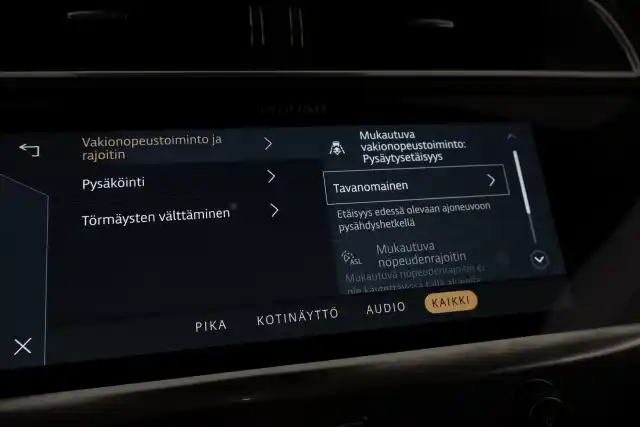 Musta Viistoperä, Jaguar I-PACE – VAR-610318