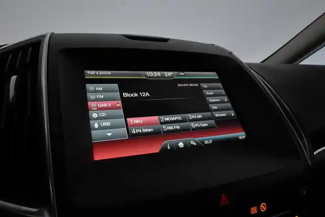 Harmaa Tila-auto, Ford S-Max – VAR-61287