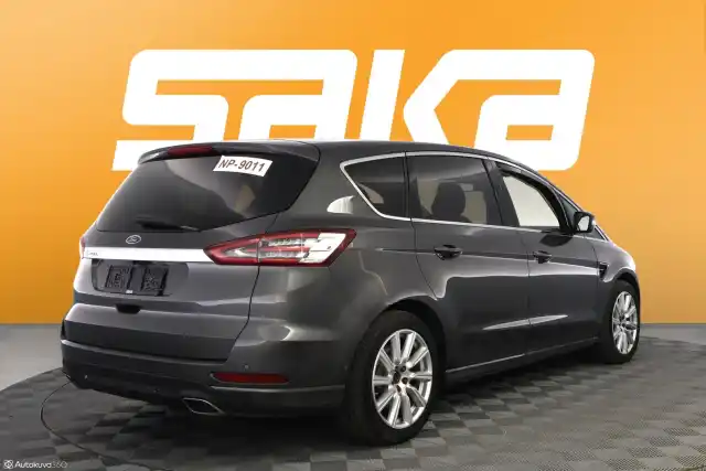 Harmaa Tila-auto, Ford S-Max – VAR-61287