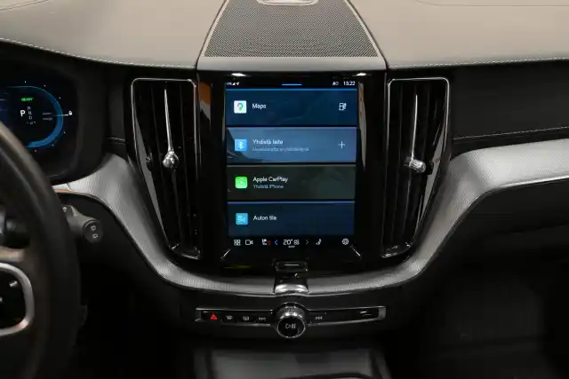 Harmaa Maastoauto, Volvo XC60 – VAR-61395