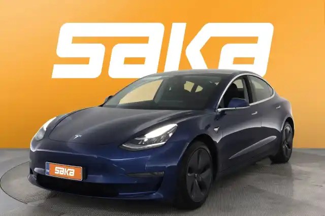 Sininen Sedan, Tesla Model 3 – VAR-61410